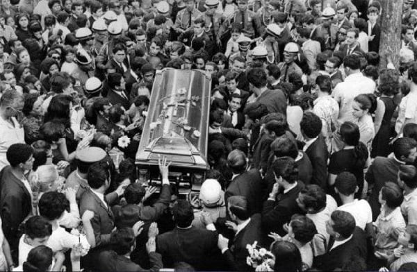 El entierro de Cherry Navarro en 1967