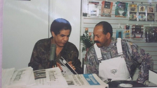 Chuy Martínez entrevistado a Oscar D' León