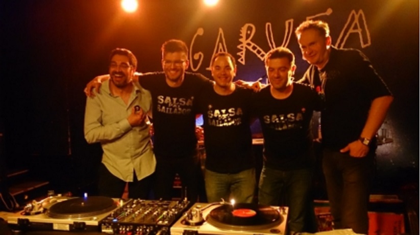 DJs - Salsa Pal Bailador