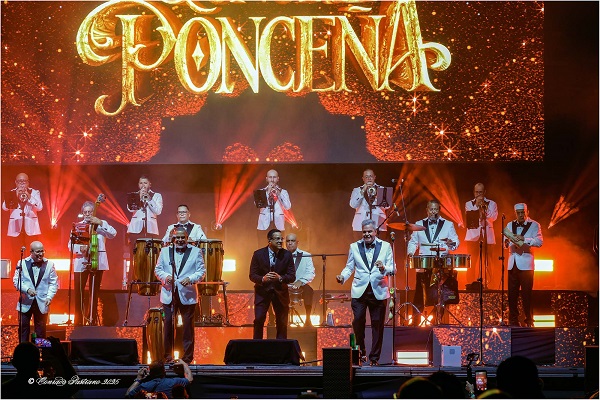 Omar Ledée, uno de los invitados de la Sonora Ponceña Foto By Conrado Pastrano