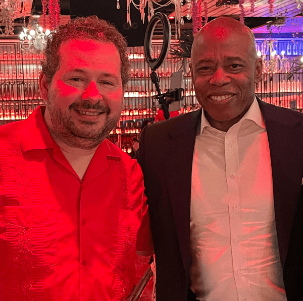 Carlos Jimenez y Eric Adams