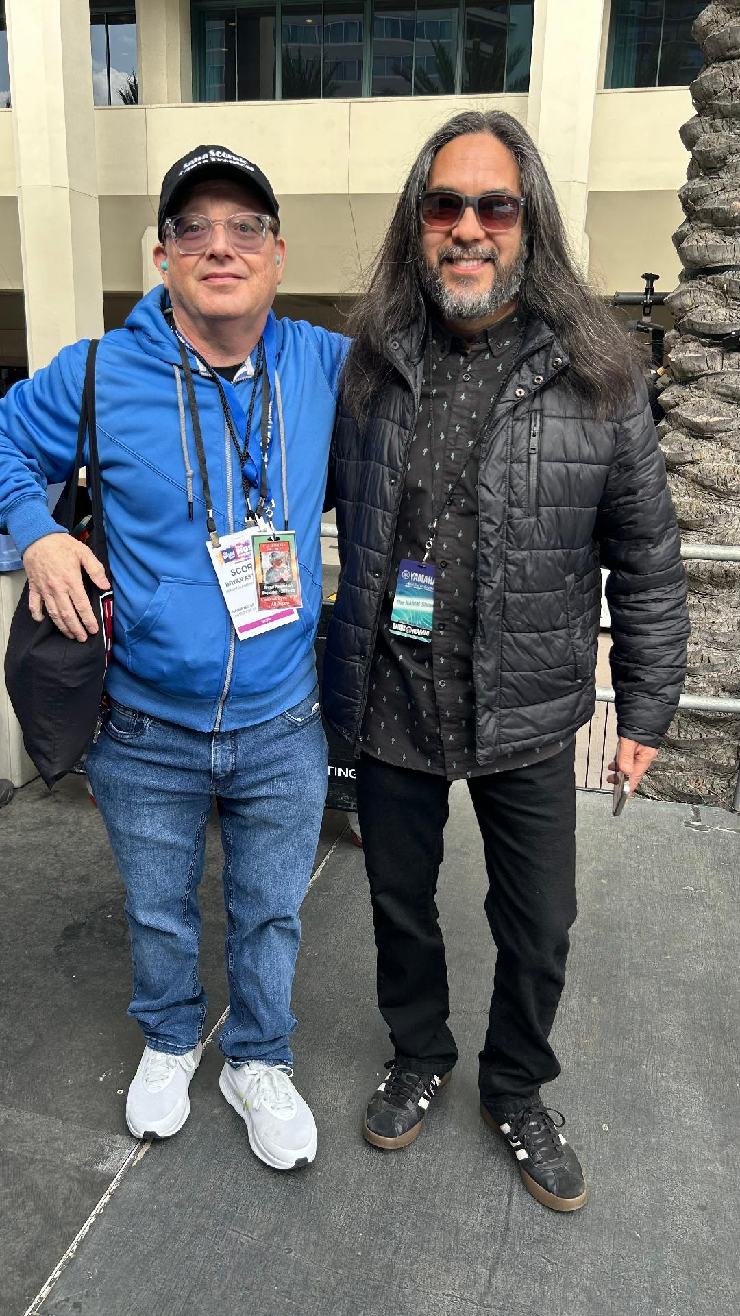 Scorpio y Max de La Verdad