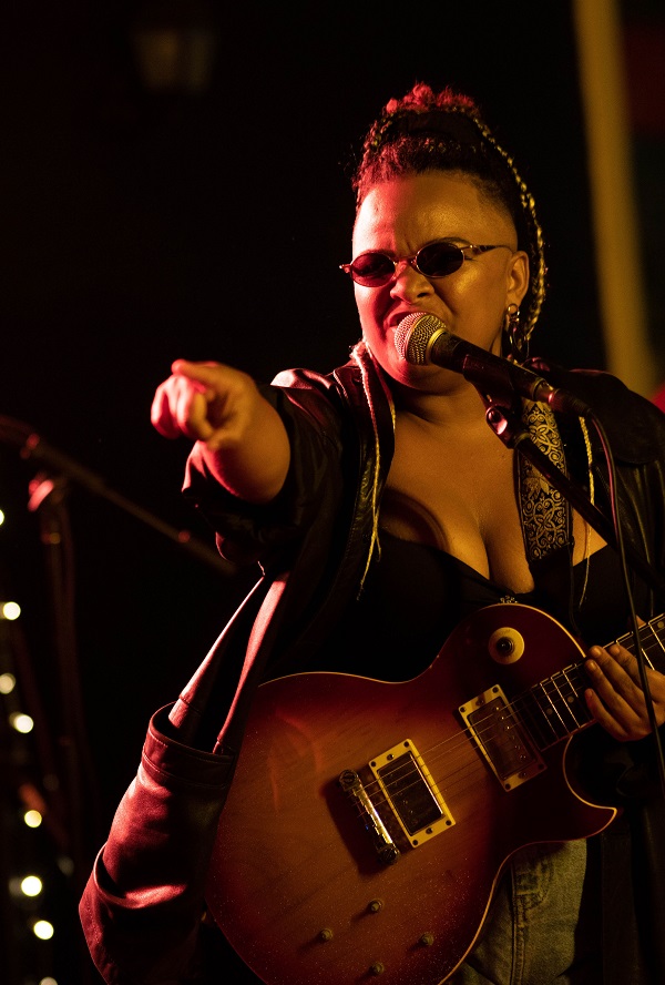 Adriana Carolina Mosquea Santana, nacida el 25 de agosto de 1993 en Santiago de los Caballeros, República Dominicana