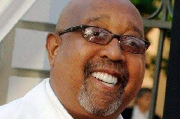 Ralph Mercado el visionario que transformó el ritmo del barrio en un fenómeno global