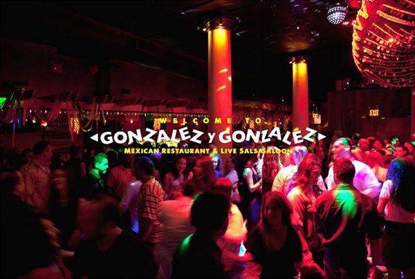 Restaurante mexicano y salón de salsa en vivo Gonzalez y Gonzalez - Salon